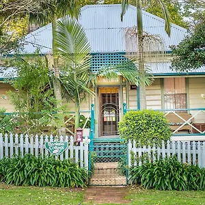  Holiday home Banksia - Pet Friendly Getaway Australia